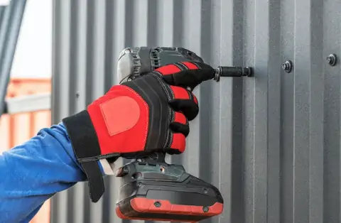 Travaux de zinguerie - Saulx-Marchais